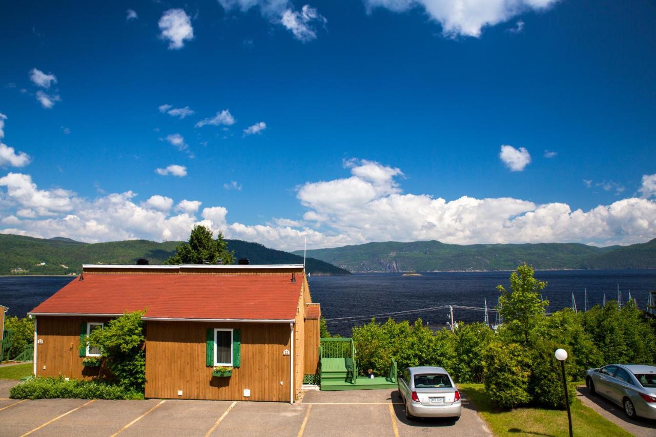 LʼAnse-Saint-Jean Chalets Condos Sur Le Fjord מראה חיצוני תמונה